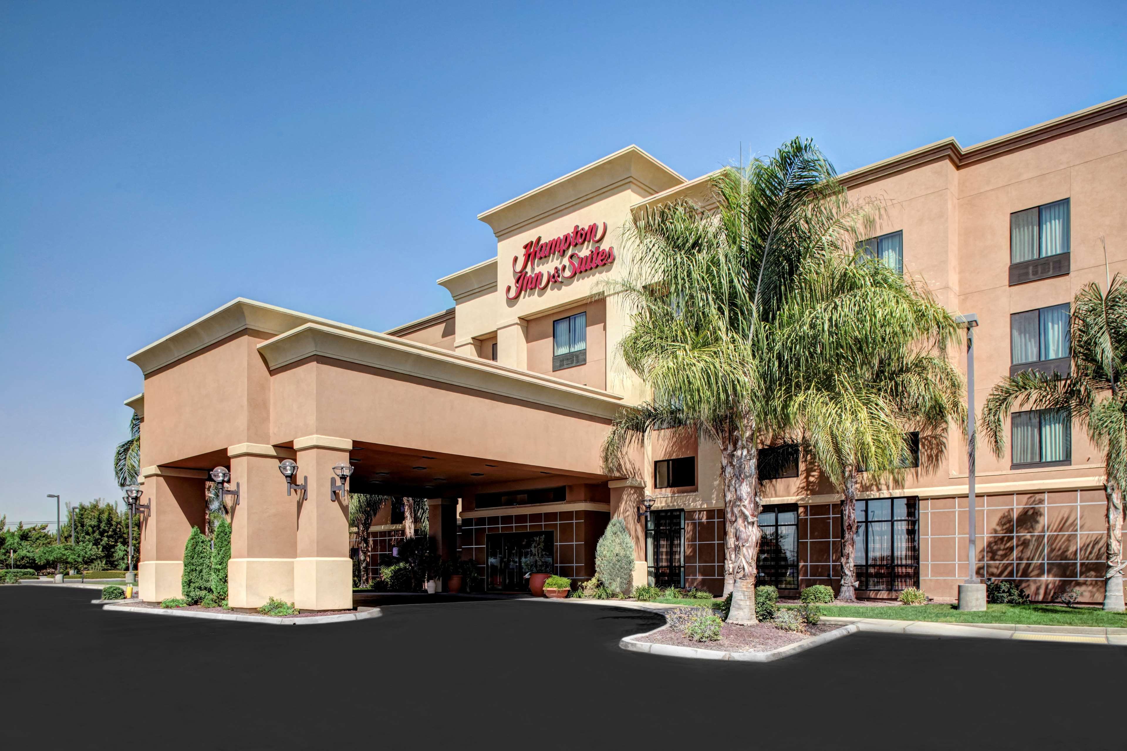Hampton Inn And Suites Bakersfield / Highway 58 Екстериор снимка